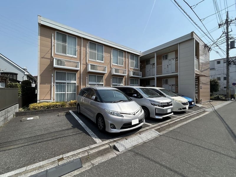 レオパレスRED WAVEの外観(建物共通の掲載写真)