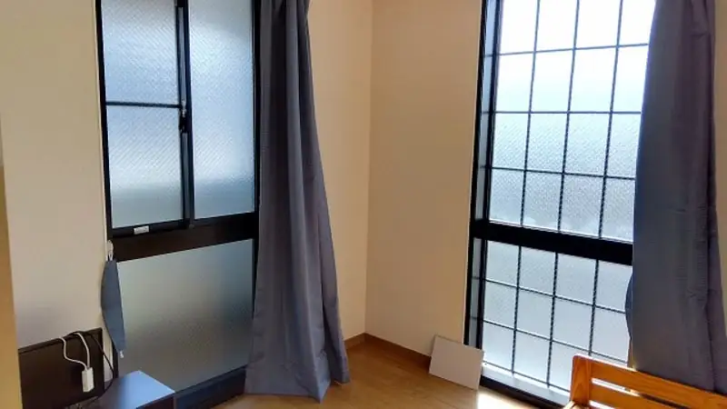 レオパレスフューチャーの居間（201号室の資料掲載例）