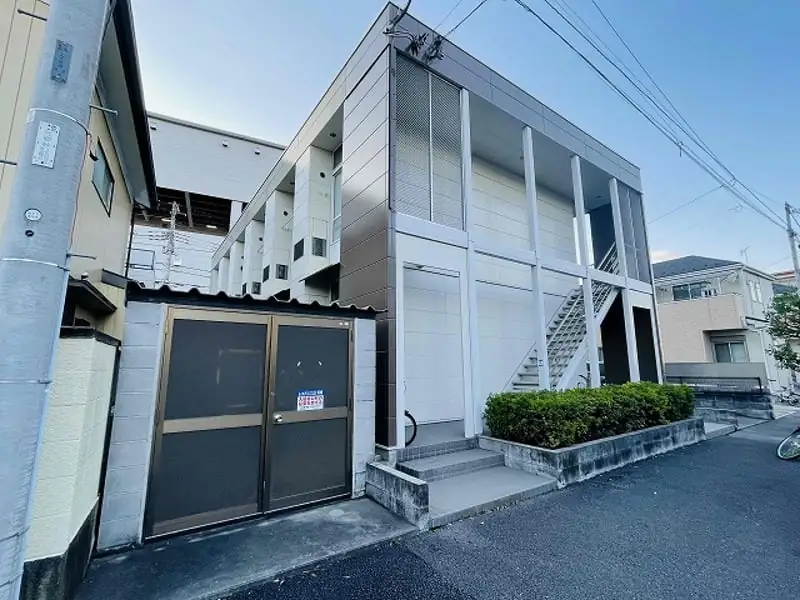 レオパレスアーバン領家の写真（建物共通の資料掲載例）