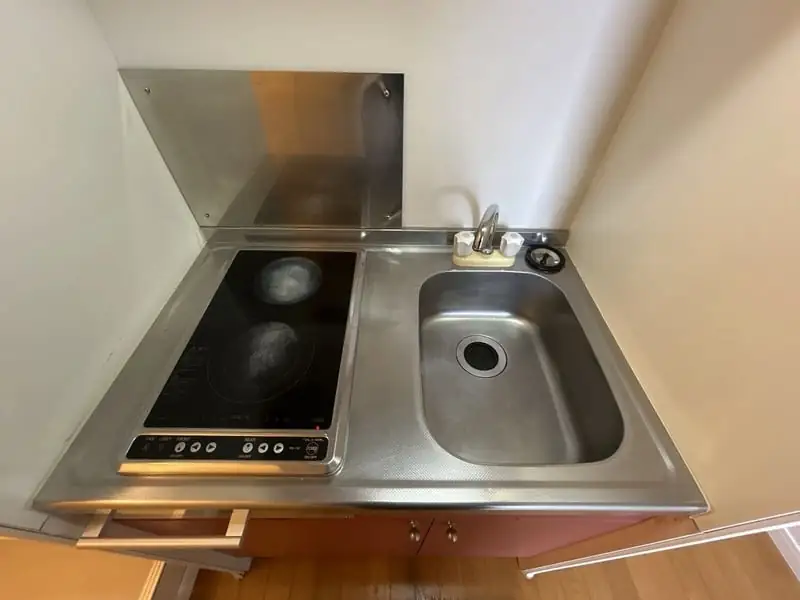 レオパレスベルポートの写真（201号室の資料掲載例）
