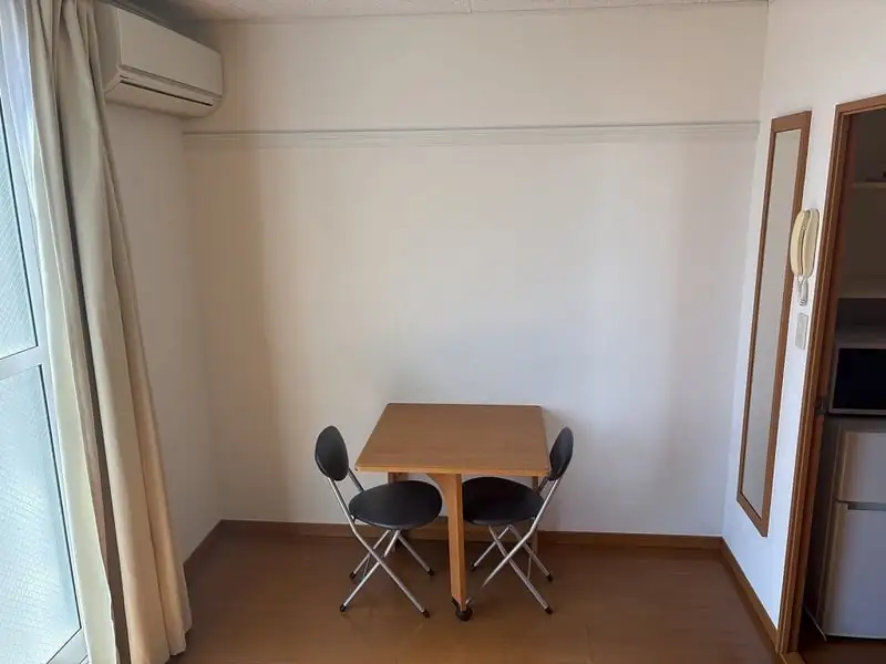 レオパレスユイットの写真（101号室の資料掲載例）