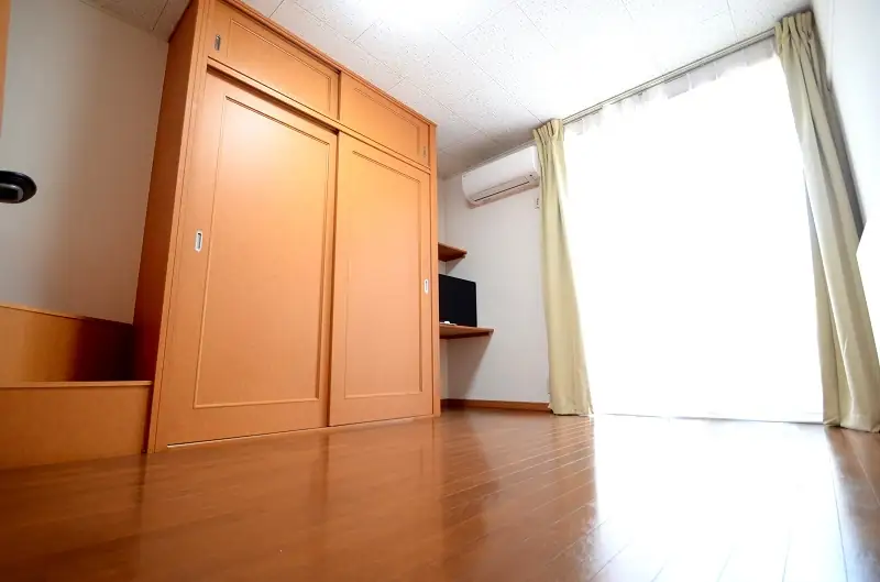 レオパレスオイコスの写真（101号室の資料掲載例）