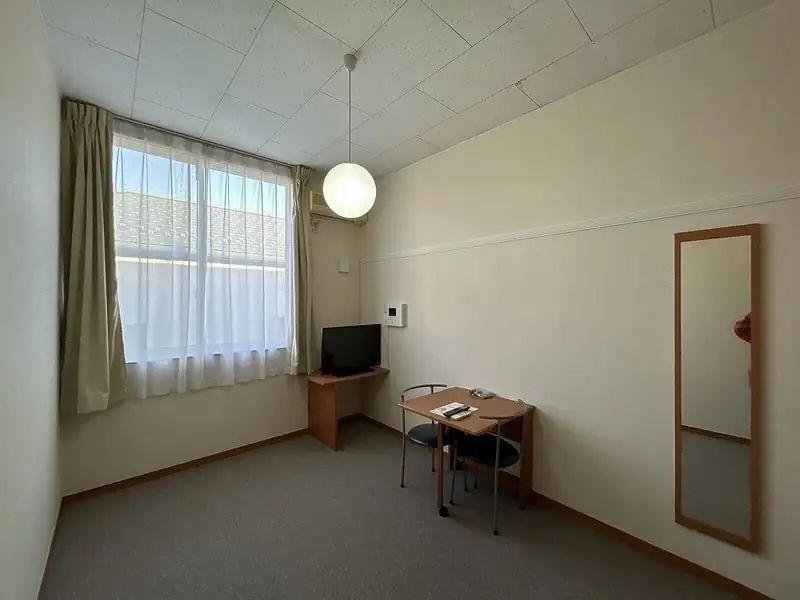 レオパレスＢｅｌｌＴｒｅｅの写真（206号室の資料掲載例）