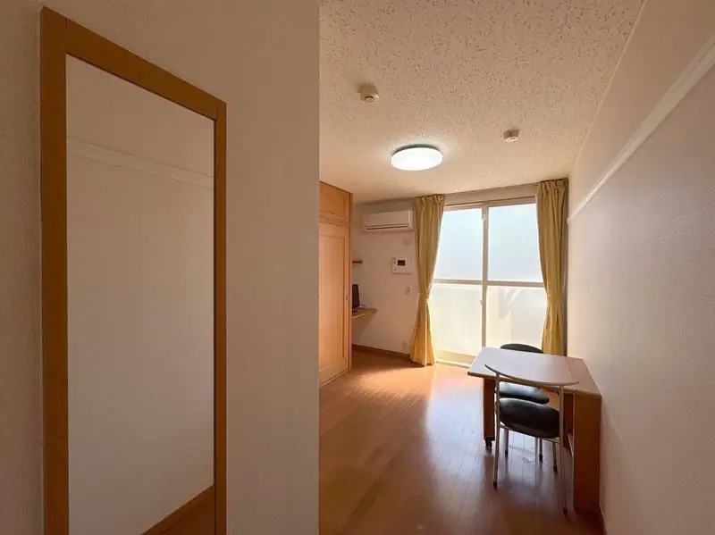 レオパレスフラワーの写真（106号室の資料掲載例）