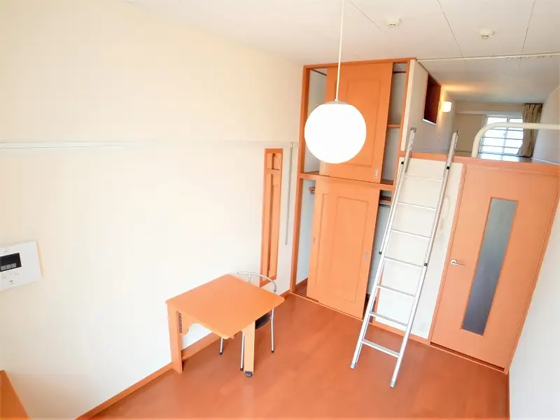 レオパレスさつき弐番館の写真（101号室の資料掲載例）