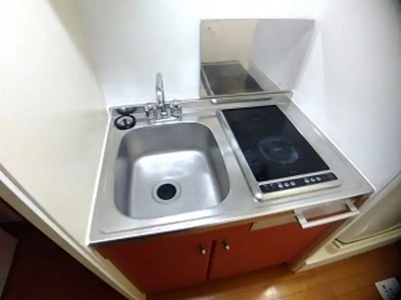 レオパレスフォレストビラの写真（101号室の資料掲載例）