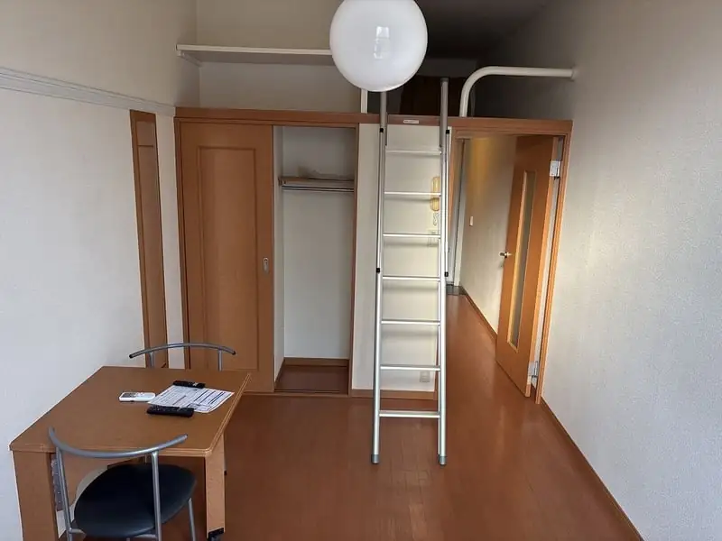 レオパレスエスペーロの写真(105号室の資料掲載例)