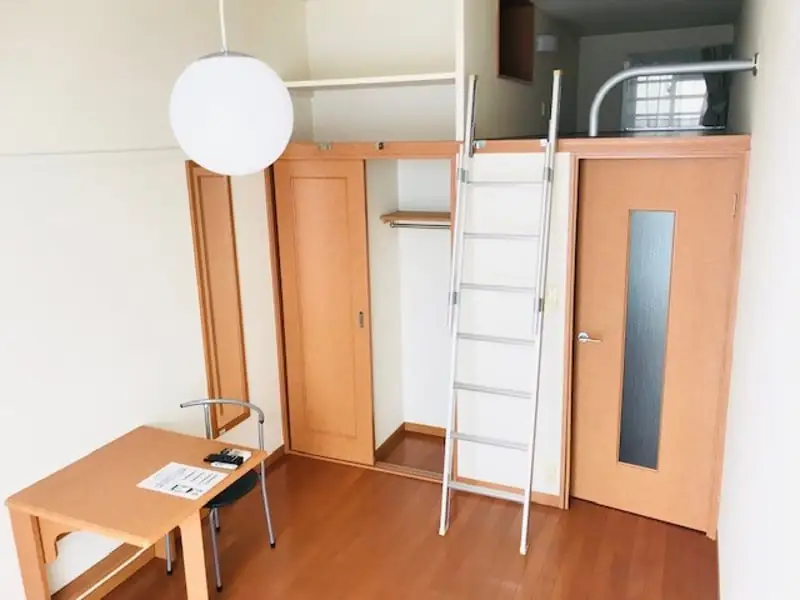 レオパレスプラムの写真（101号室の資料掲載例）