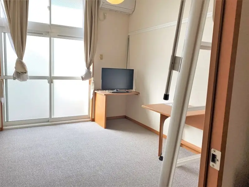 レオパレスロイヤルシティ茜の写真（304号室の資料掲載例）