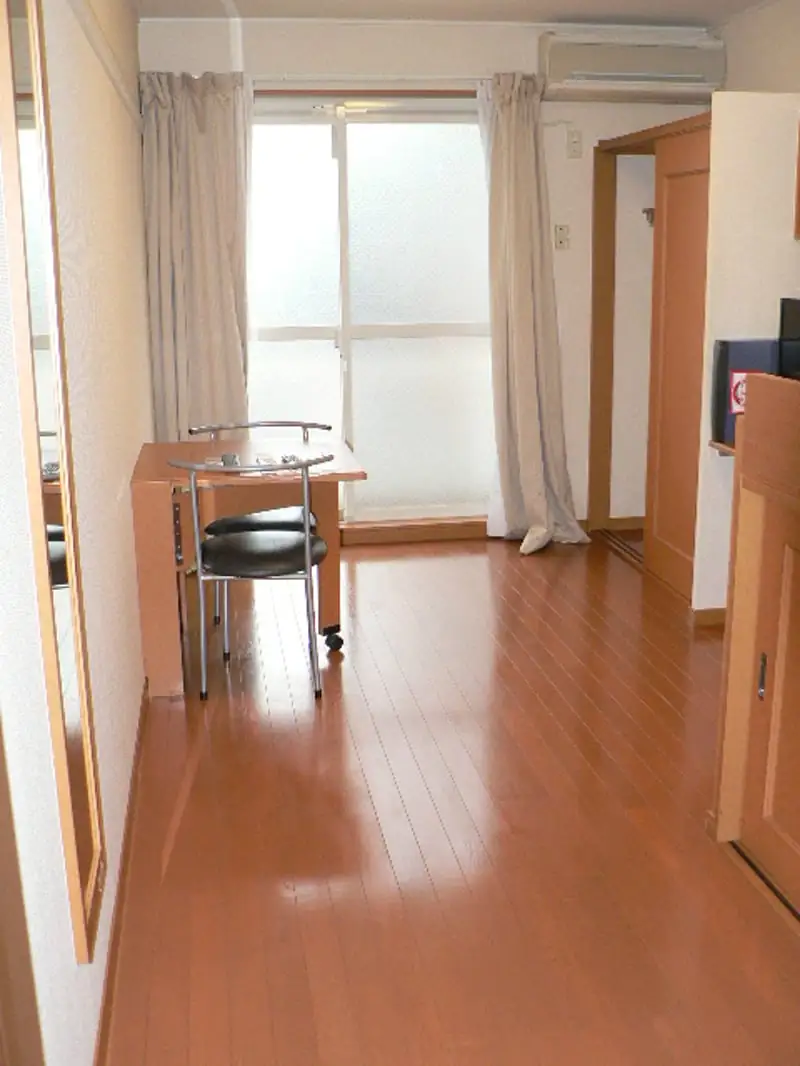 レオパレスＧｒａｎｄｅｅの写真（109号室の資料掲載例）