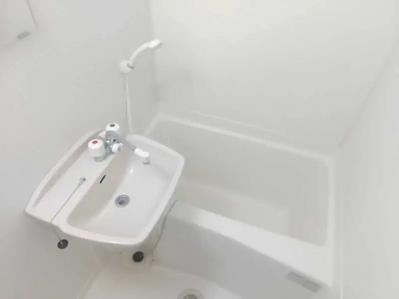 レオパレスＴＡＫＡβの写真（202号室の資料掲載例）