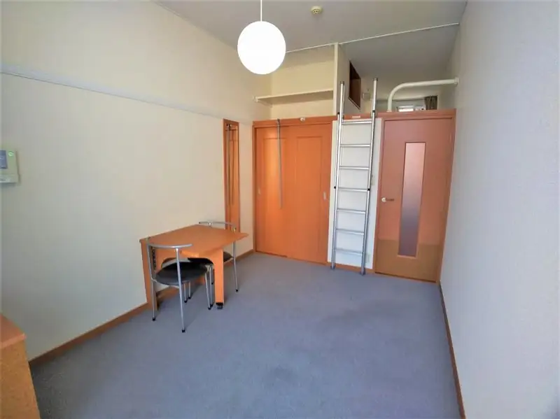 レオパレスセルサスⅡの写真(206号室の資料掲載例)