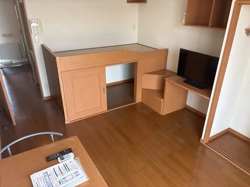 レオパレスすまいるの写真（106号室の資料掲載例）