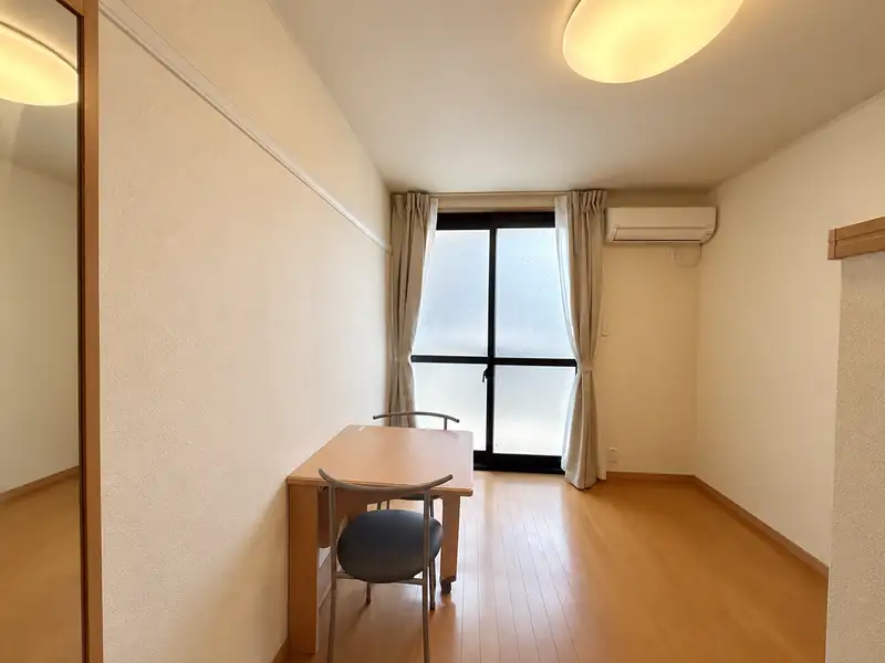 レオパレスユーフォリアの写真（101号室の資料掲載例）