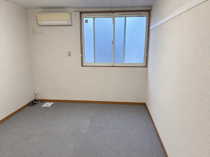 レオパレス末広タウニーの写真（202号室の資料掲載例）