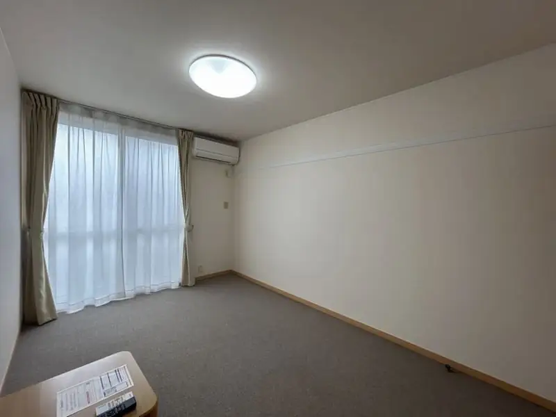 レオパレスプチパレＫの写真（304号室の資料掲載例）