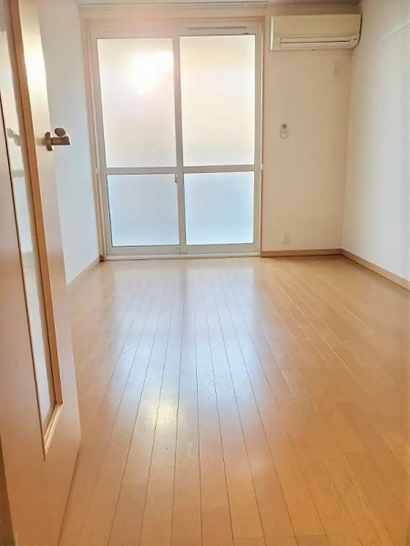 レオパレスブロッサムの写真（101号室の資料掲載例）
