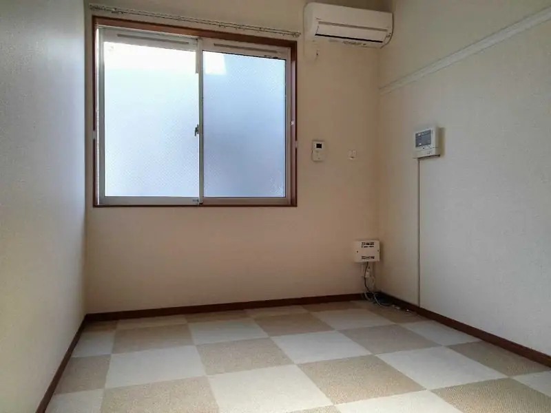 レオパレスアズール東大宮の写真(203号室の資料掲載例)