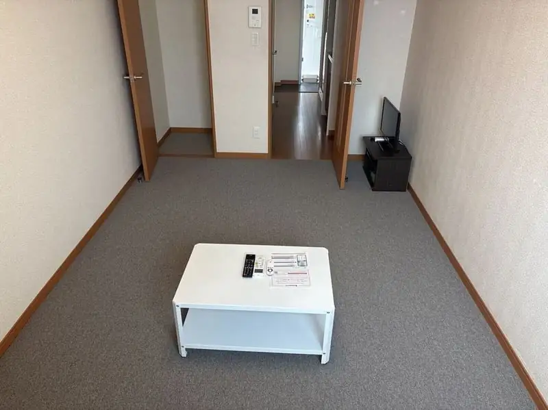 レオパレスビジュの写真（208号室の資料掲載例）