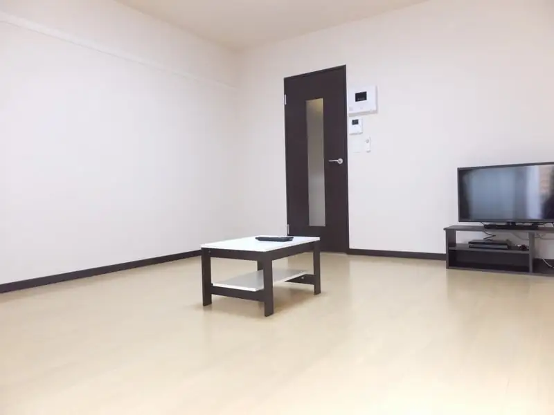 レオネクスト秋桜の写真（104号室の資料掲載例）