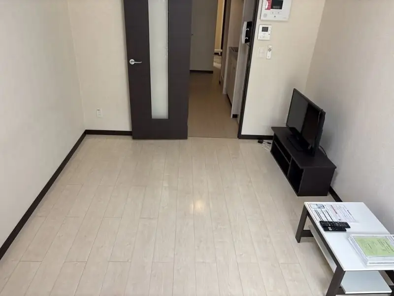 レオネクストセレーノの居間（203号室の資料掲載例）